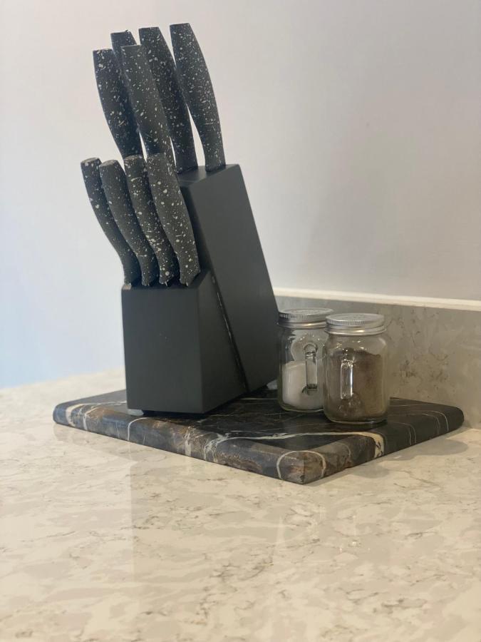 Icona - Brand New City Centre Apartment York Kültér fotó